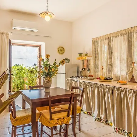 Apartment Galatea